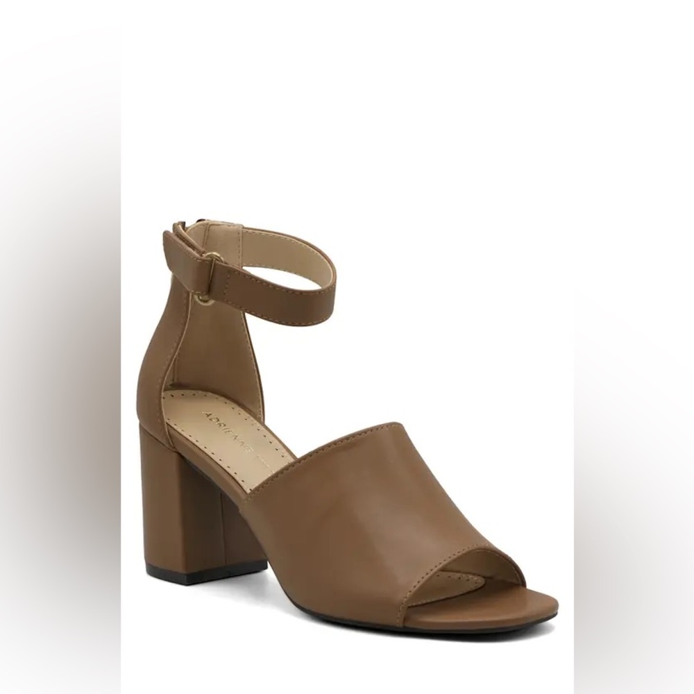 Adrienne Vittadini Andreo Ankle Strap Sandal Block Heel - size 7.5 - Cognac -NWT